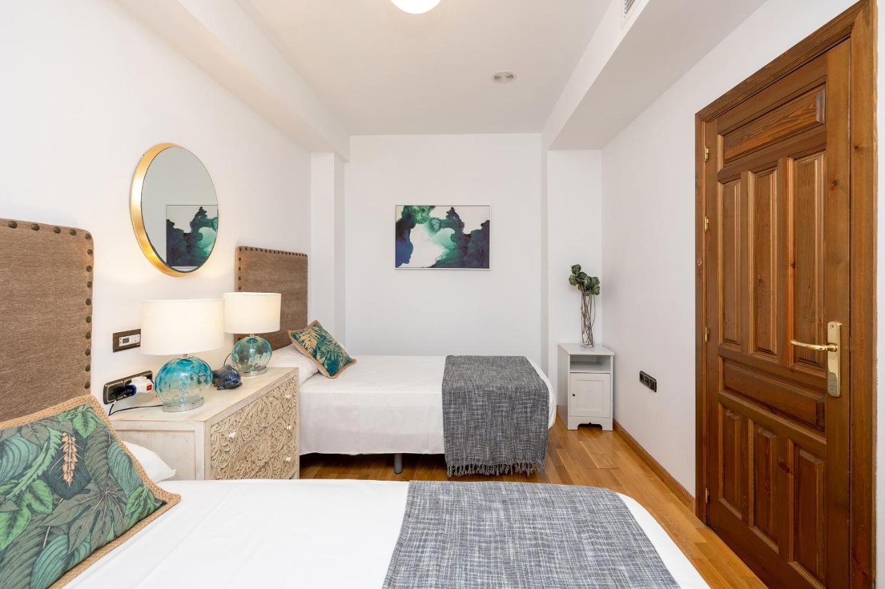 Dreaming Bib Rambla - Free Parking Apartamento Granada Exterior foto