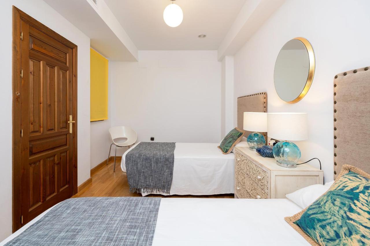 Dreaming Bib Rambla - Free Parking Apartamento Granada Exterior foto